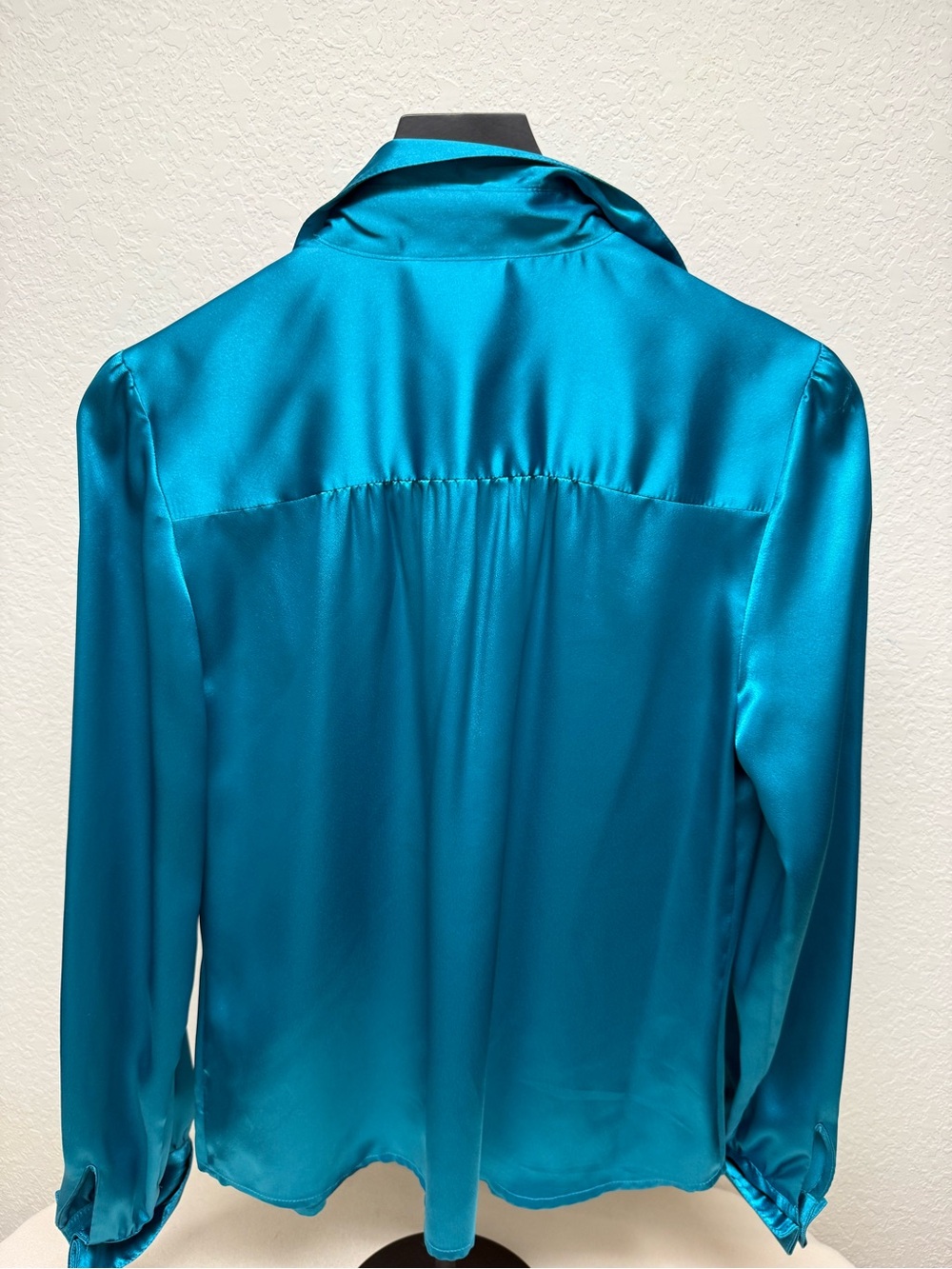 Apostrophe Teal Satin Button-Up Blouse - Picture 5 of 9
